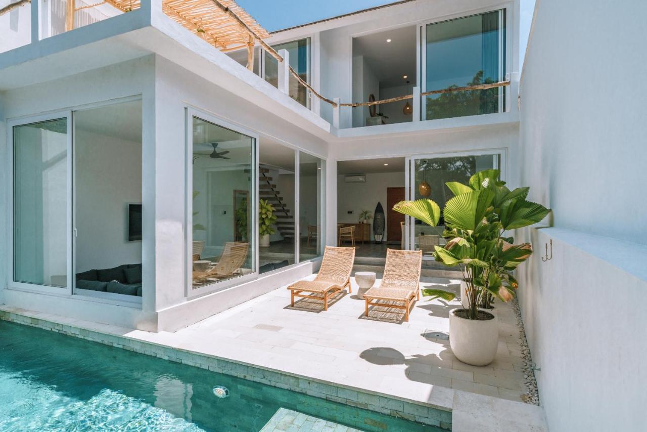 Villa Seseh Breeze - Cozy & Romantic 1Br Villa Next To Seseh Beach Canggu  Bagian luar foto